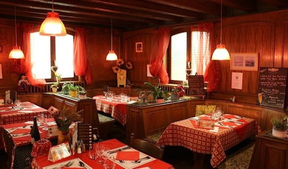 Au Boeuf Rouge