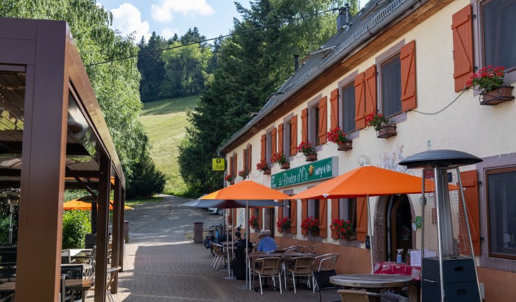 Hôtel-Restaurant Le Bouton d'Or** *NOUVEAU PARTENAIRE EDITION 2026/27*